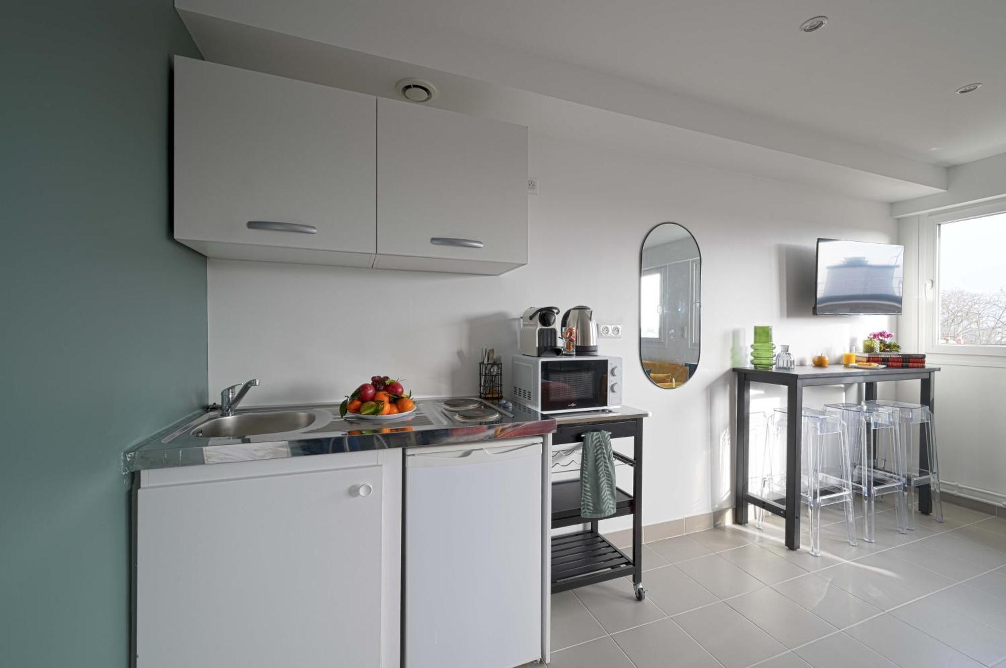 Modern Bright Apartment In Appart'Hotel Saint-Maur-des-Fosses Exterior photo